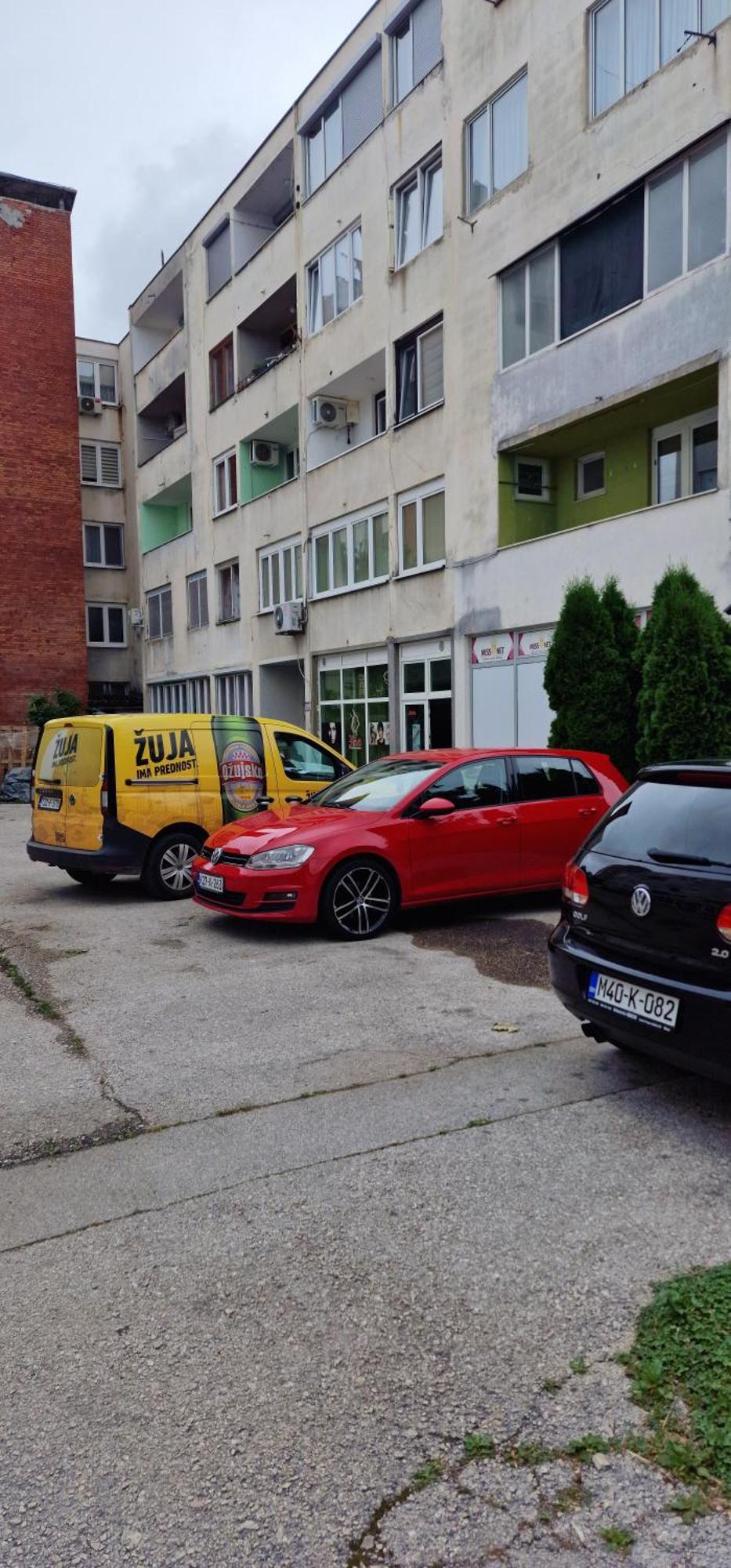 Dino'S Konak Bihać Екстериор снимка